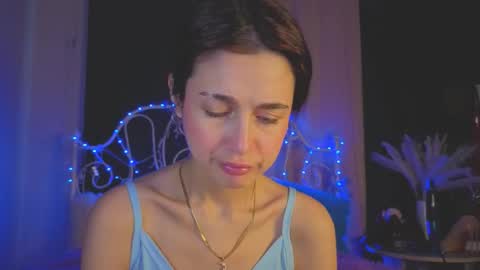 Tiffany online show from 22, 10, 2025