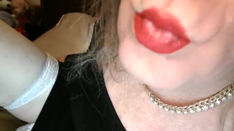 Snapshot of funtimetgirl chatting on 20, 12, 2025 Jessie Love online show from 20, 12, 2025