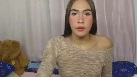 LIL LEE online show from 21, 4, 2026