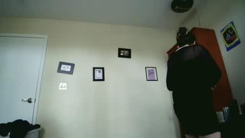 fuzzypeaches87 online show from 20, 4, 2026