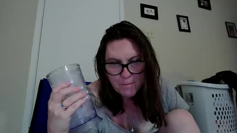 fuzzypeaches87 online show from 11, 6, 2026