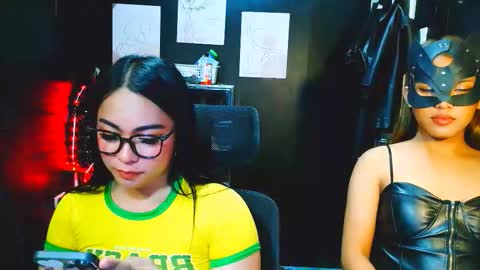 fvckingyeng online show from 4, 3, 2026