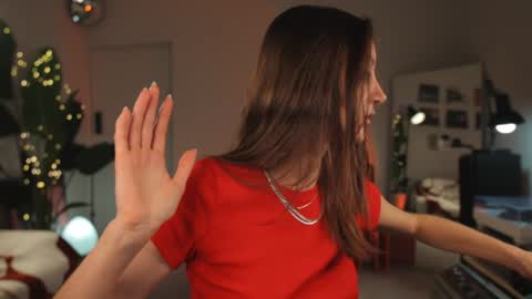 Snapshot of g_ia chatting on 7, 1, 2025 G online show from 7, 1, 2025