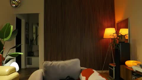 Snapshot of g_ia chatting on 15, 9, 2025 G online show from 15, 9, 2025