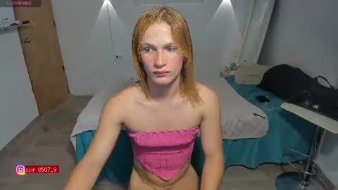 g_obedient_boy online show from 10, 7, 2026