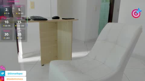 Gabby Grey online show from 8, 11, 2025