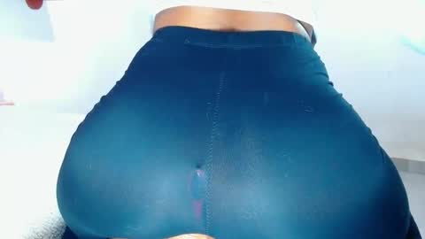 gabi_jhons_23 online show from 26, 4, 2026