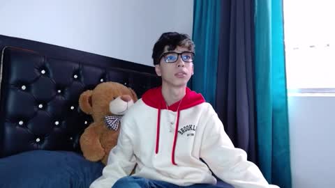 gabriel_x18 online show from 15, 3, 2026