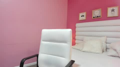 Gabriela salgado online show from 13, 2, 2025