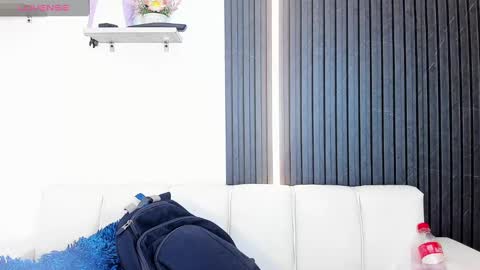 gabrielaa_miller_ online show from 4, 10, 2025