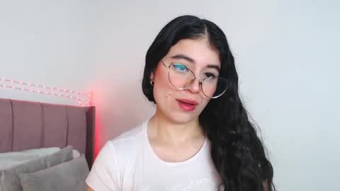 GabrielaRossa online show from 3, 7, 2026