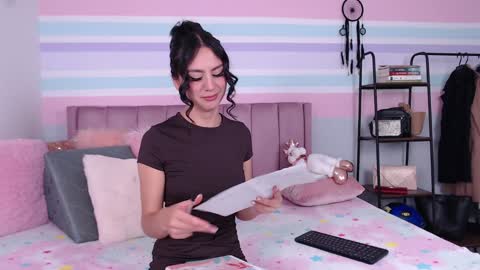 Snapshot of gabriella_bg chatting on 8, 2, 2025 Gaby online show from 8, 2, 2025