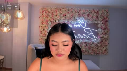 Gabriella Lee online show from 24, 9, 2025