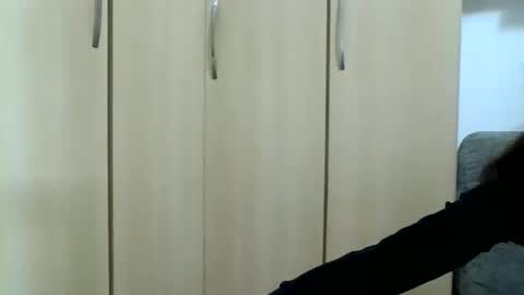gabriellamanhaes online show from 13, 5, 2026