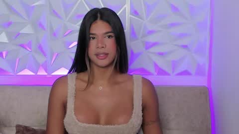 Gabriela  online show from 14, 10, 2025