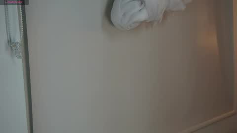 Gaby evansz online show from 22, 4, 2026