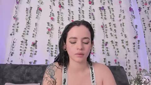 Gaby  online show from 19, 2, 2025