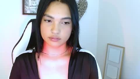 Snapshot of gaby_saikozz chatting on 13, 9, 2025 My name is Gabriela.. nice to meet you thumbs up please its very important to me online show from 13, 9, 2025