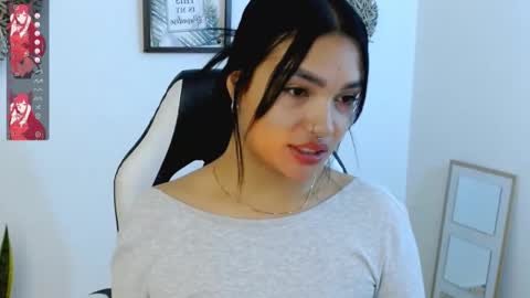 Snapshot of gaby_saikozz chatting on 19, 9, 2025 My name is Gabriela.. nice to meet you thumbs up please its very important to me online show from 19, 9, 2025