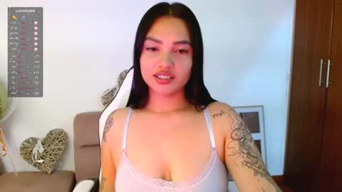 Snapshot of gaby_saikozz chatting on 14, 10, 2025 My name is Gabriela.. nice to meet you thumbs up please its very important to me online show from 14, 10, 2025