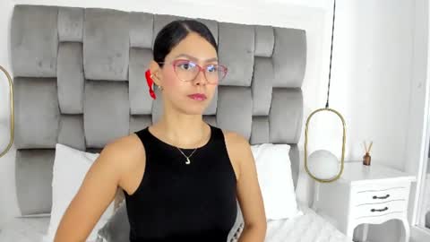 GABRIELA  online show from 10, 6, 2026