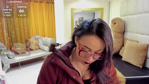 Snapshot of gaby_trent chatting on 27, 2, 2025 gabriela online show from 27, 2, 2025