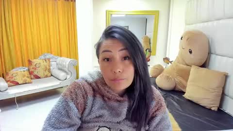 Snapshot of gaby_trent chatting on 3, 3, 2025 gabriela online show from 3, 3, 2025