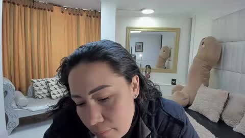 Snapshot of gaby_trent chatting on 19, 12, 2025 gabriela online show from 19, 12, 2025