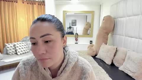 Snapshot of gaby_trent chatting on 20, 12, 2025 gabriela online show from 20, 12, 2025