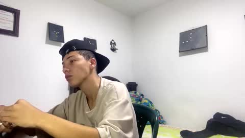 Snapshot of gadiel_sex chatting on 2, 2, 2026 gadiel_sex online show from 2, 2, 2026