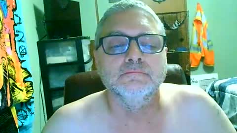 gadude45 online show from 4, 8, 2026