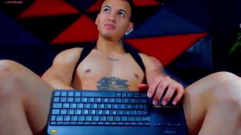 Snapshot of gael_reid chatting on 5, 5, 2026 gael online show from 5, 5, 2026