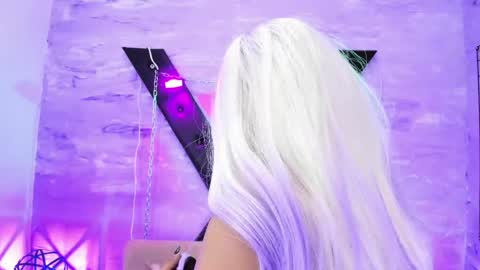 gaiia_uwu online show from 22, 4, 2026