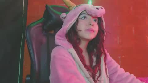 Kate 3 online show from 6, 1, 2025