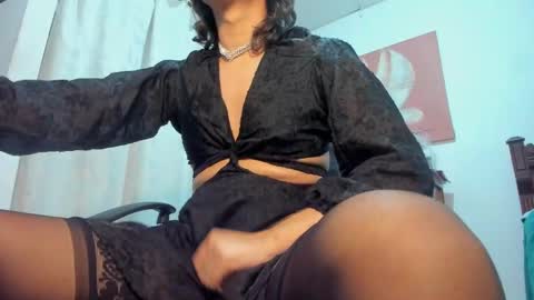 CORAL online show from 1, 2, 2025