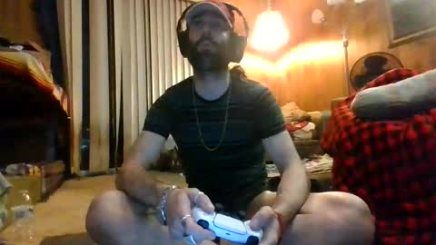 Snapshot of gamerfiend420 chatting on 19, 11, 2025 gamerfiend420 online show from 19, 11, 2025