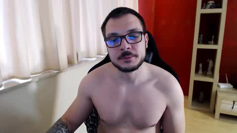 GangstaLover online show from 15, 2, 2026