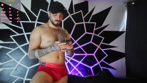 Chris  Dont forget to gift me thumb up Its very important to me and makes me happy AF  online show from 29, 1, 2025