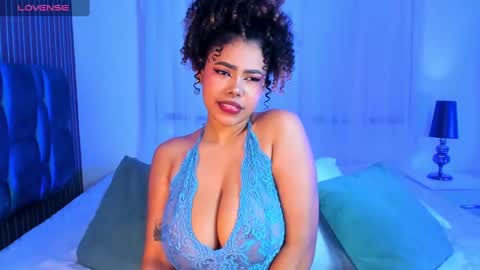 garnet  online show from 22, 12, 2024