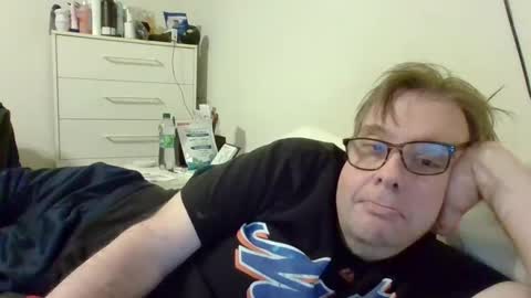 Snapshot of garyg930 chatting on 18, 12, 2024 Gary online show from 18, 12, 2024