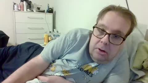 Snapshot of garyg930 chatting on 3, 2, 2025 Gary online show from 3, 2, 2025