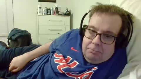 Snapshot of garyg930 chatting on 7, 11, 2025 Gary online show from 7, 11, 2025