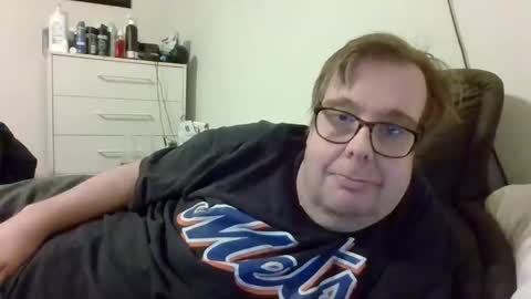 Snapshot of garyg930 chatting on 5, 2, 2026 Gary online show from 5, 2, 2026