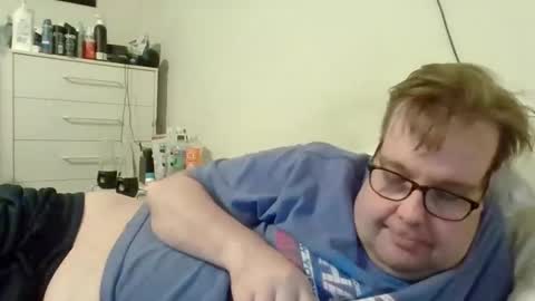 Snapshot of garyg930 chatting on 12, 2, 2026 Gary online show from 12, 2, 2026