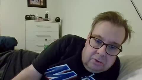 Snapshot of garyg930 chatting on 21, 2, 2026 Gary online show from 21, 2, 2026