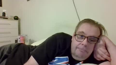 Snapshot of garyg930 chatting on 11, 3, 2026 Gary online show from 11, 3, 2026