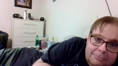 Snapshot of garyg930 chatting on 2, 8, 2026 Gary online show from 2, 8, 2026
