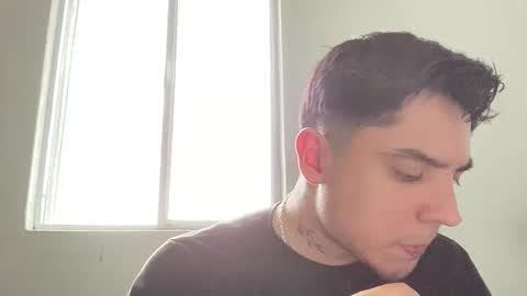 garypinepineapple online show from 23, 4, 2026