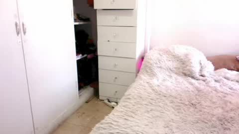 gatitahorny69 online show from 25, 7, 2026