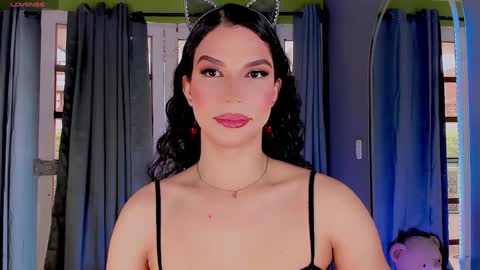 Snapshot of gatitavenecis1 chatting on 11, 1, 2025 Vnecis Marn online show from 11, 1, 2025